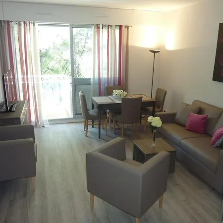 Inter-hotel Les Agapanthes De L'esterel Aparthotel Cannes